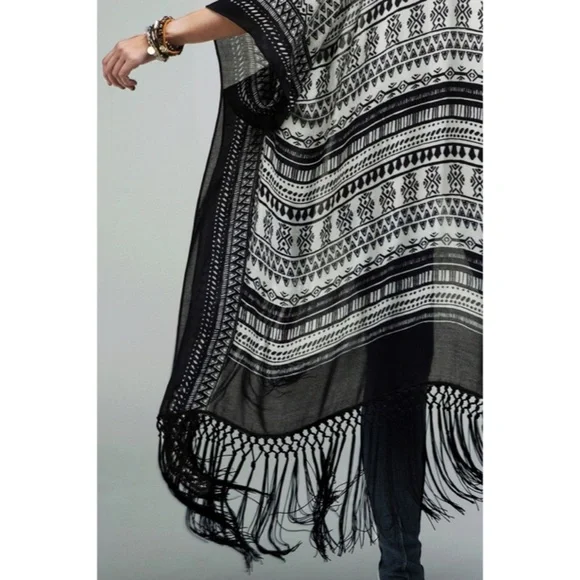 SOLD OUT Black Ethnic Print Tassel Fringe Kimono Coverup Wrap - Picture 7 of 7